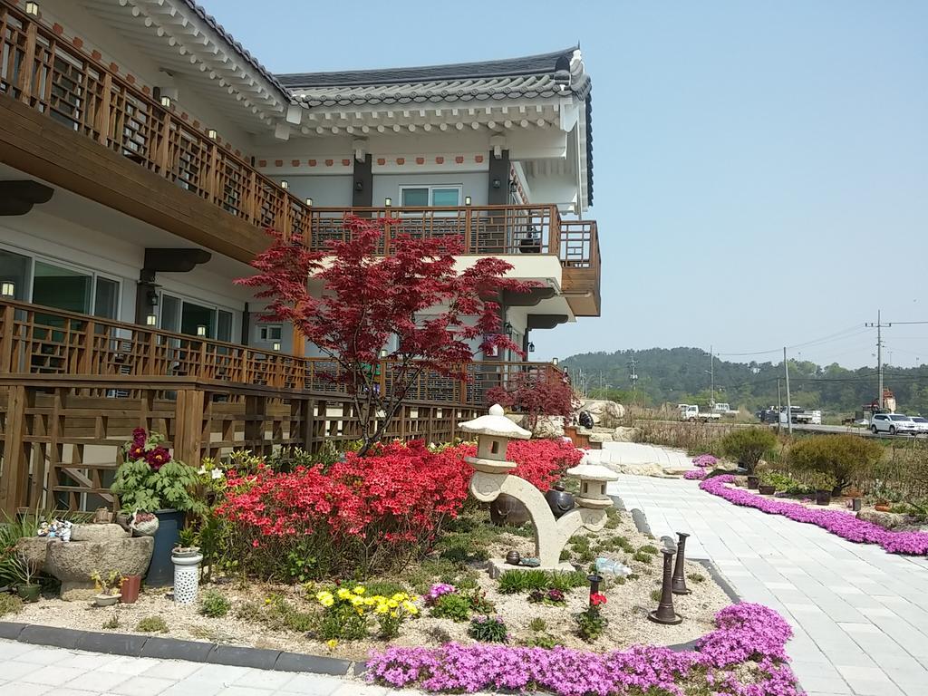 Starlight Journey Pension Gyeongju Exterior foto